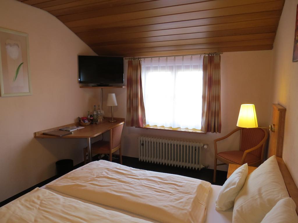 Landgasthof Jaegerstuebchen Neustadt an der Weinstraße 객실 사진